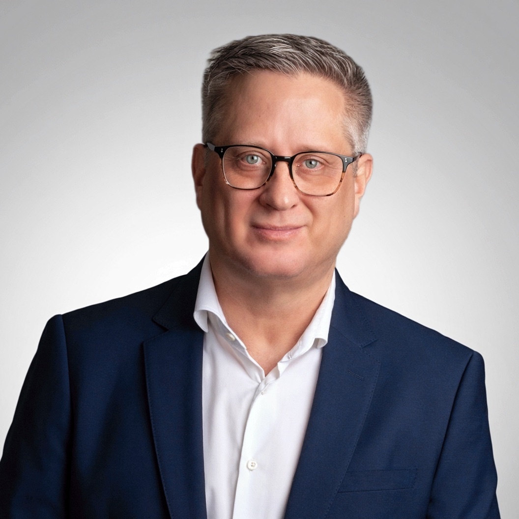 Jörg Böhlkau, Gründer Adoption-X